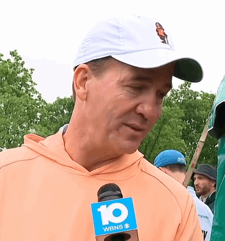 Nicole Shearin "Peyton Manning lnterview"